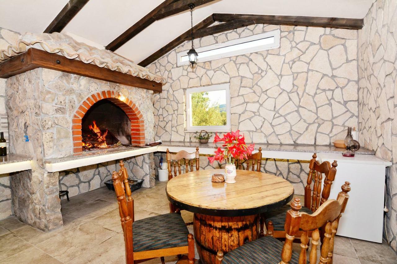 Stone House Vodiceヴィラ エクステリア 写真