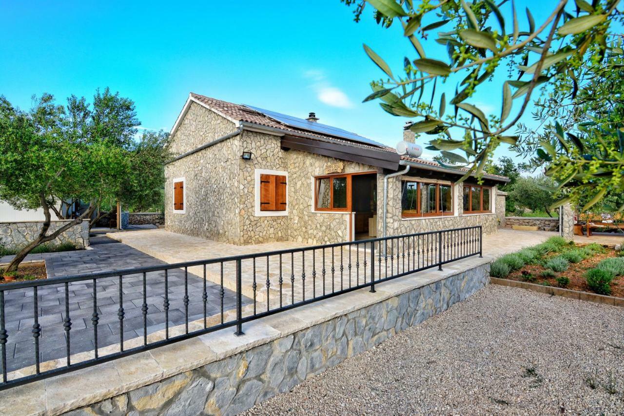 Stone House Vodiceヴィラ エクステリア 写真